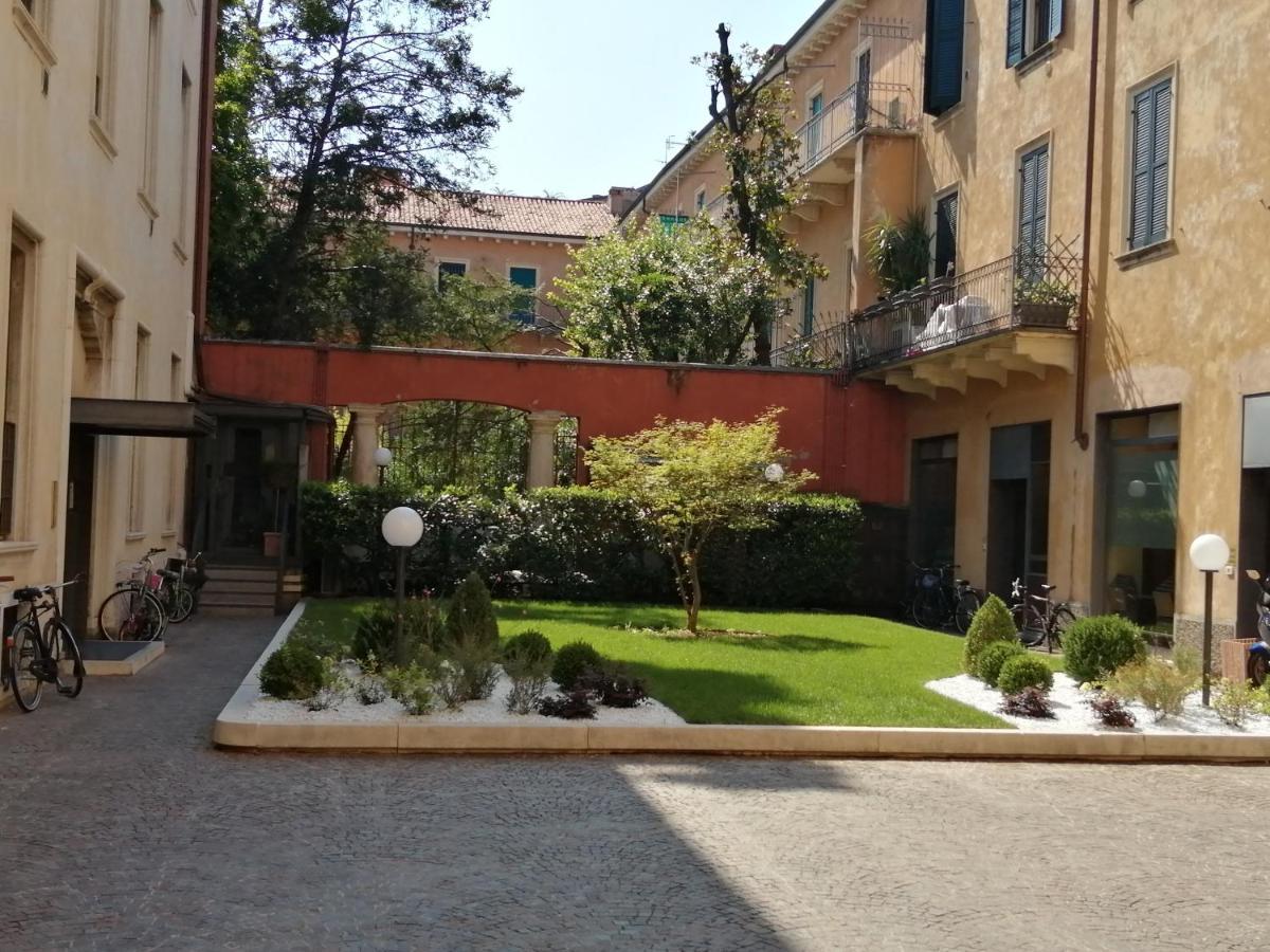 Castle View Lodge Intero Appartamento Verona Centro Storico Exteriér fotografie